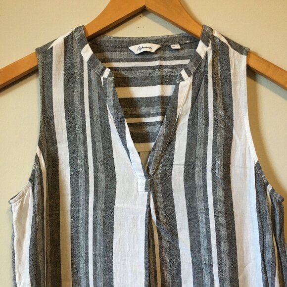Vertical Barcode Stripe Button Accent Linen Tunic Tank Top - Picture 4 of 14